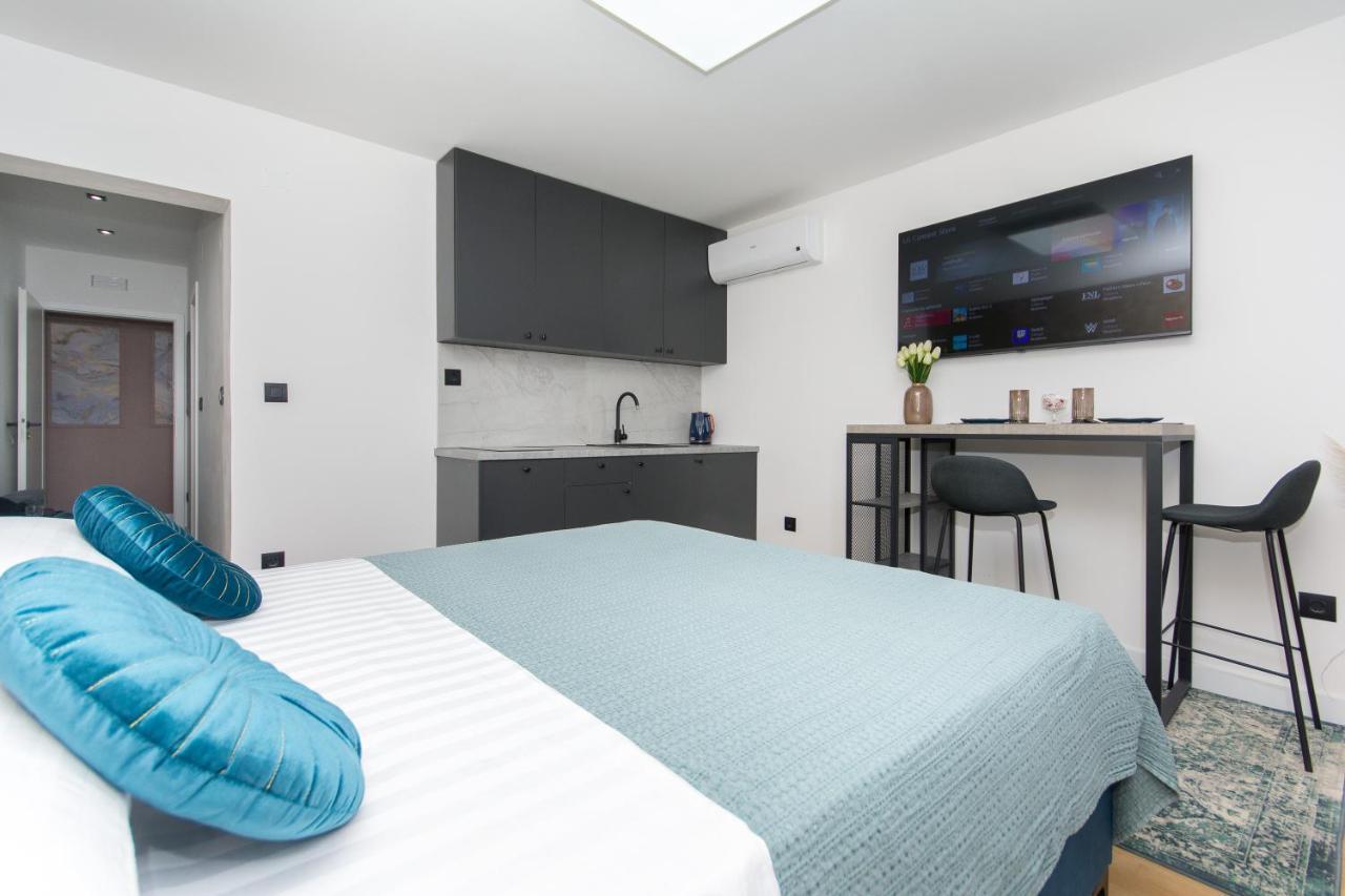 Sapphire Studio Apartment With Free Private Parking Дубровник Экстерьер фото