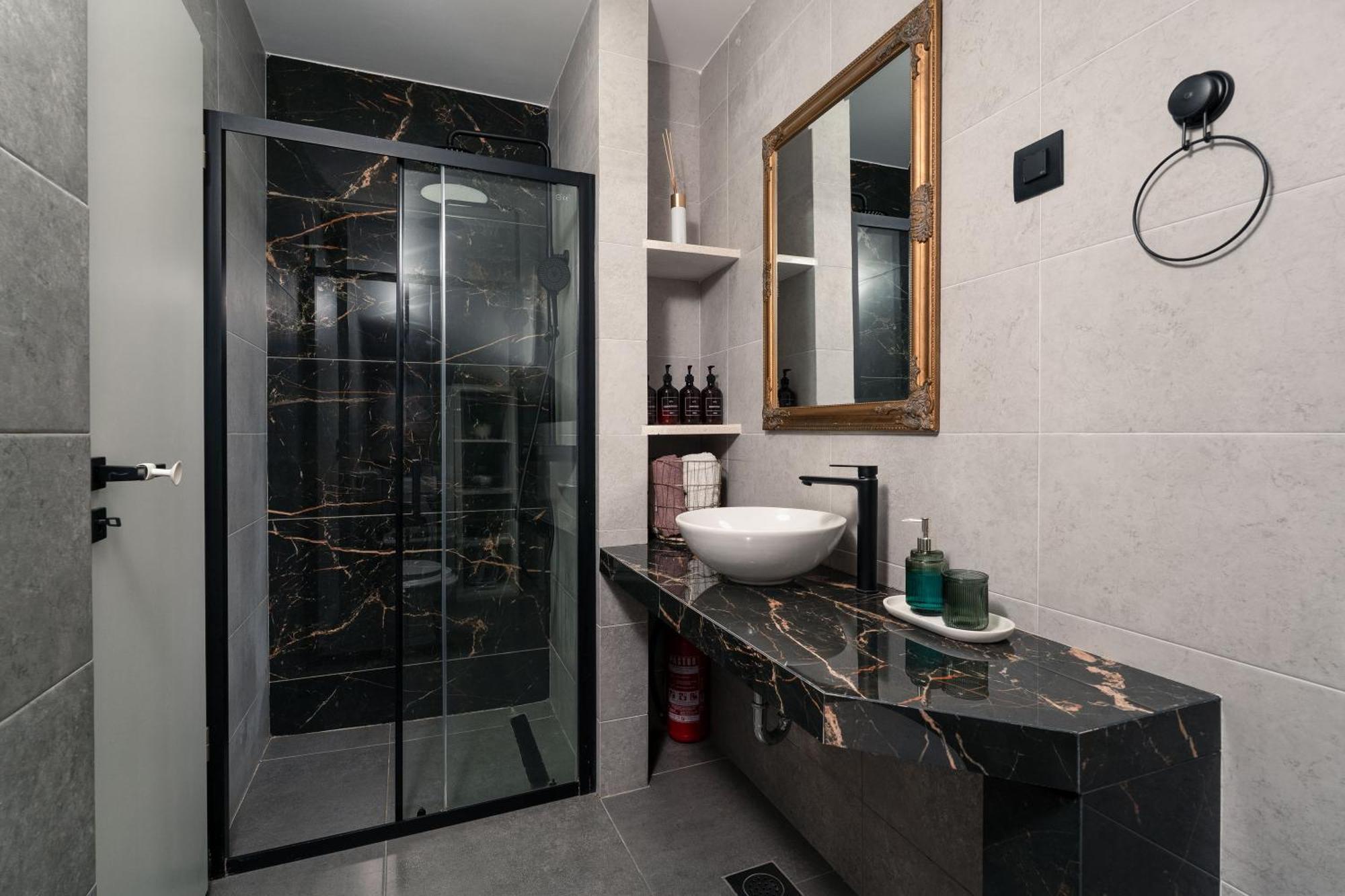Sapphire Studio Apartment With Free Private Parking Дубровник Экстерьер фото
